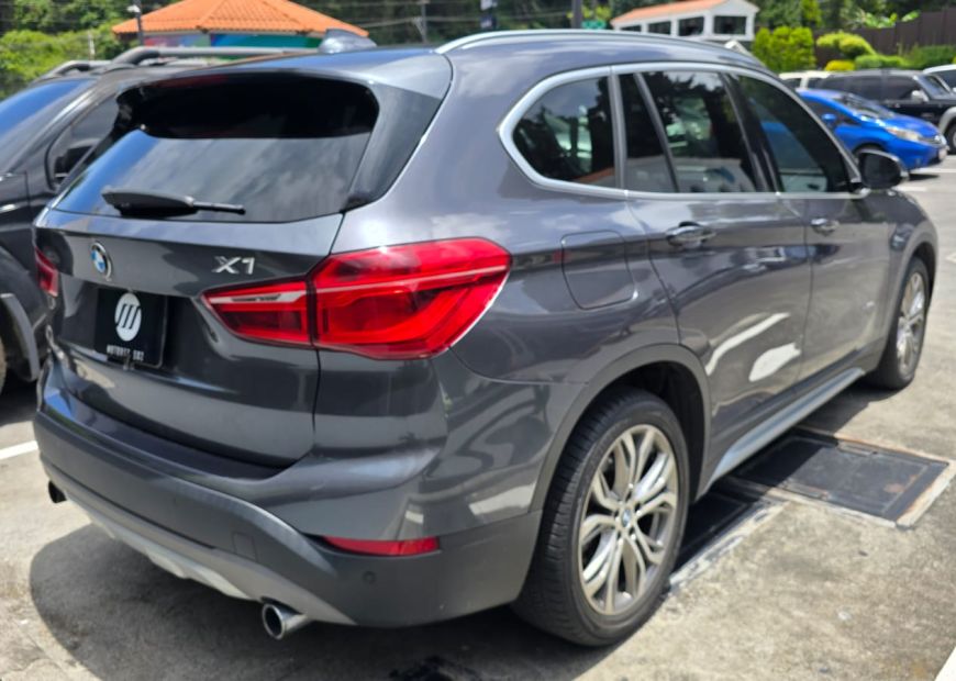 BMW X1 (2015)