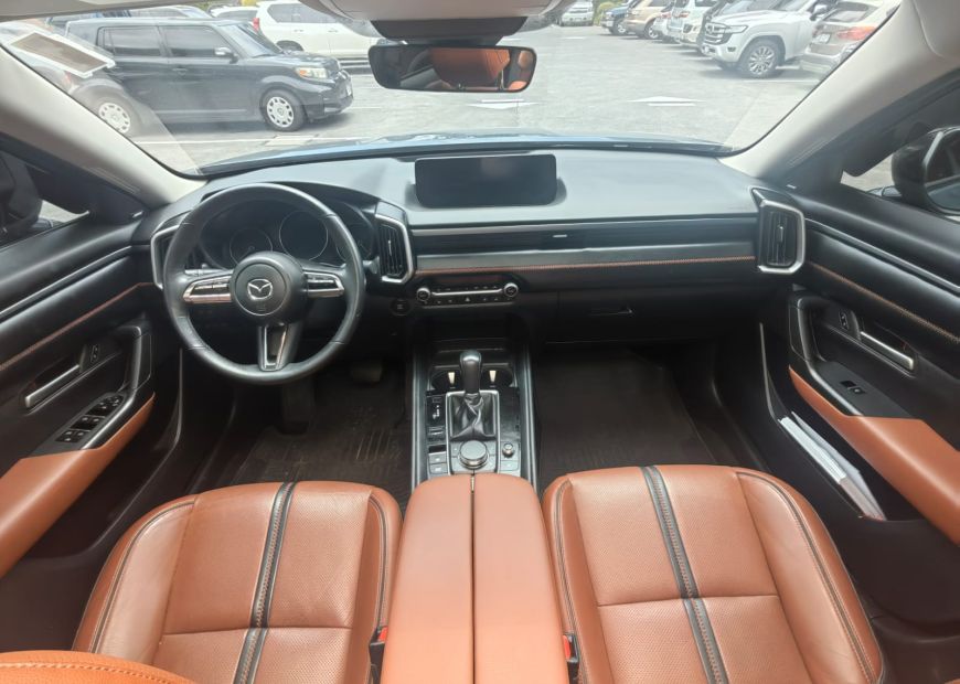 MAZDA CX-50 (2023)