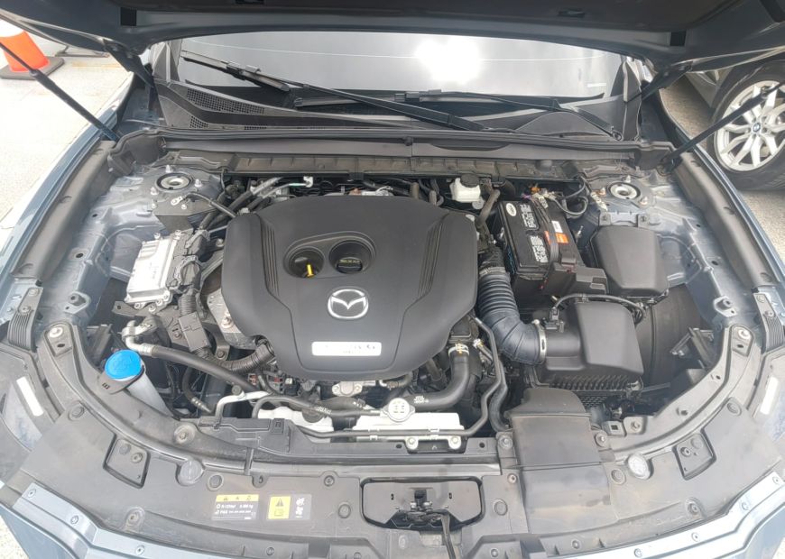 MAZDA CX-50 (2023)