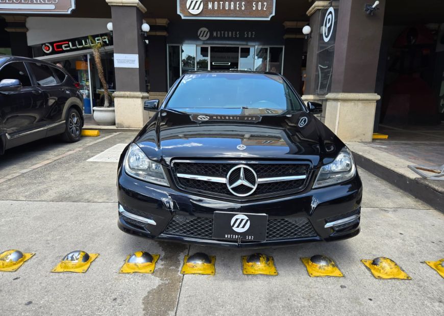 MERCEDES-BENZ C (2013)