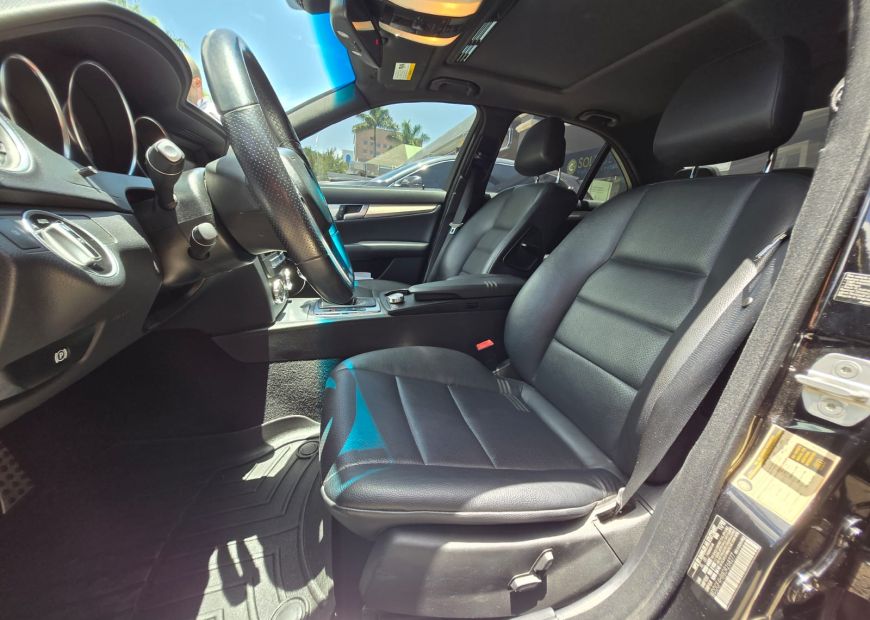MERCEDES-BENZ C (2013)