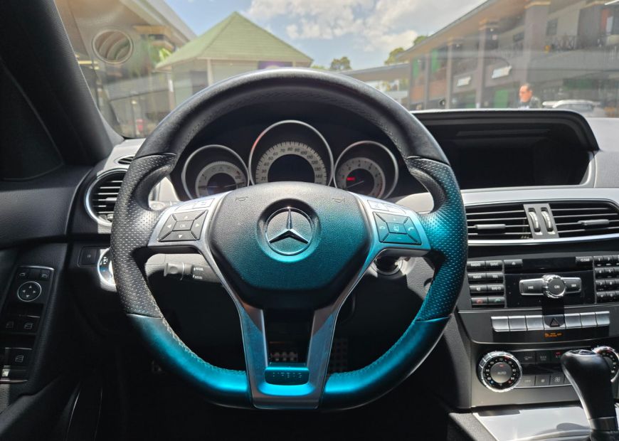 MERCEDES-BENZ C (2013)