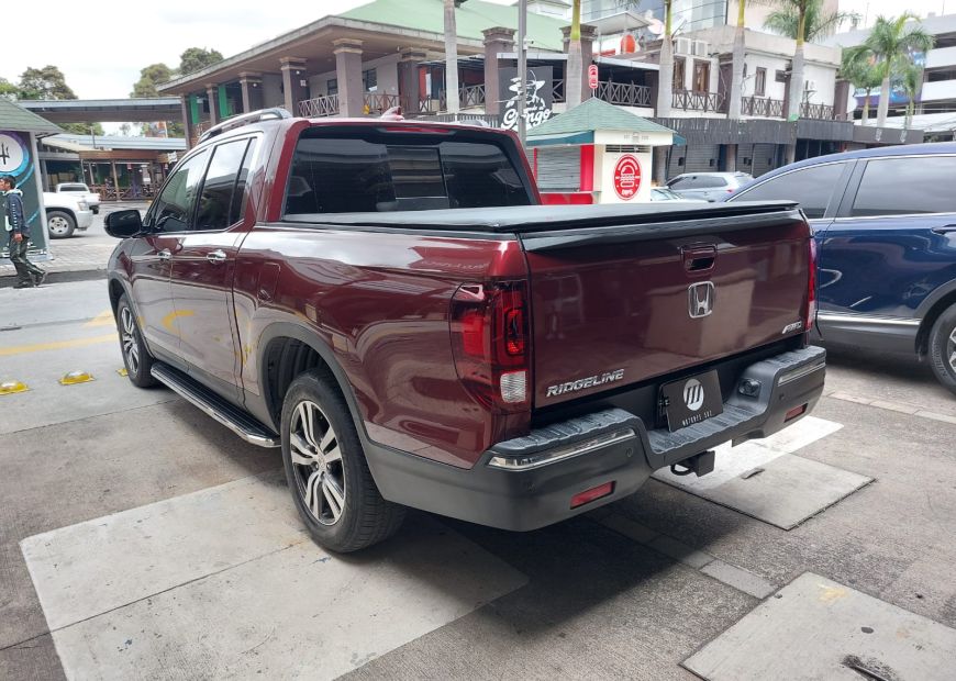 HONDA RIDGELINE (2020)