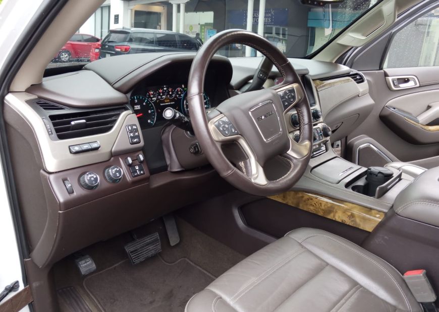 GMC YUKON (2017)