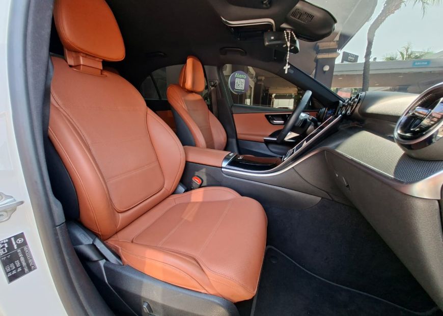 MERCEDES-BENZ C (2022)