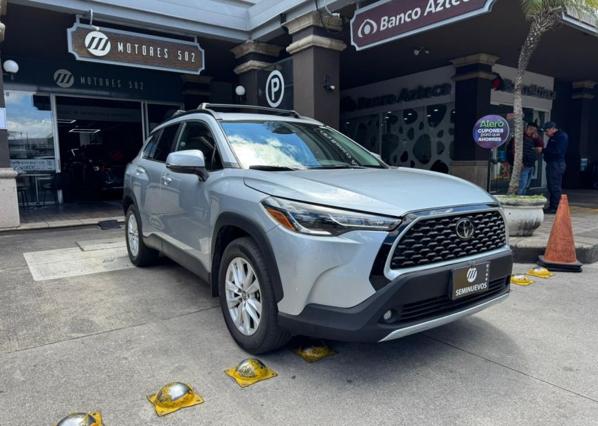 TOYOTA COROLLA CROSS (2022)