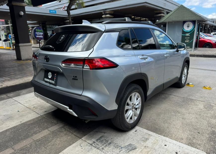 TOYOTA COROLLA CROSS (2022)