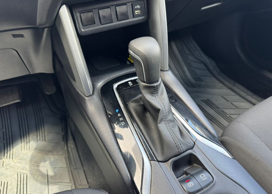 TOYOTA COROLLA CROSS (2022)