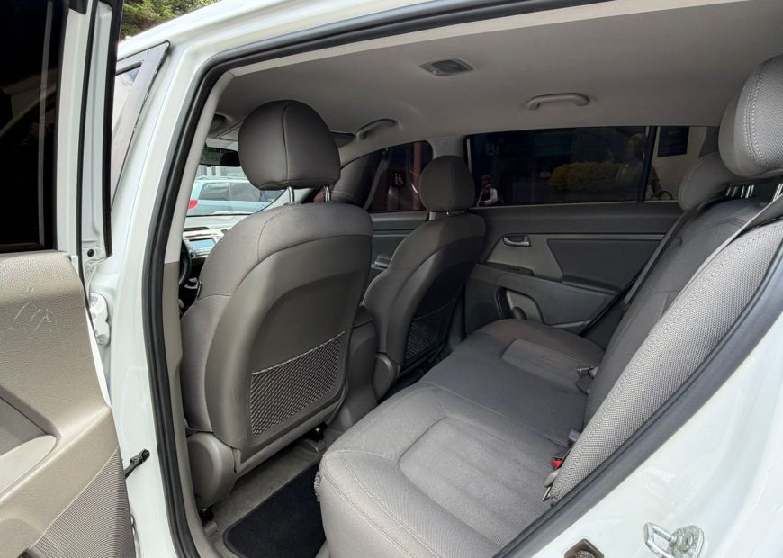 KIA SPORTAGE (2011)