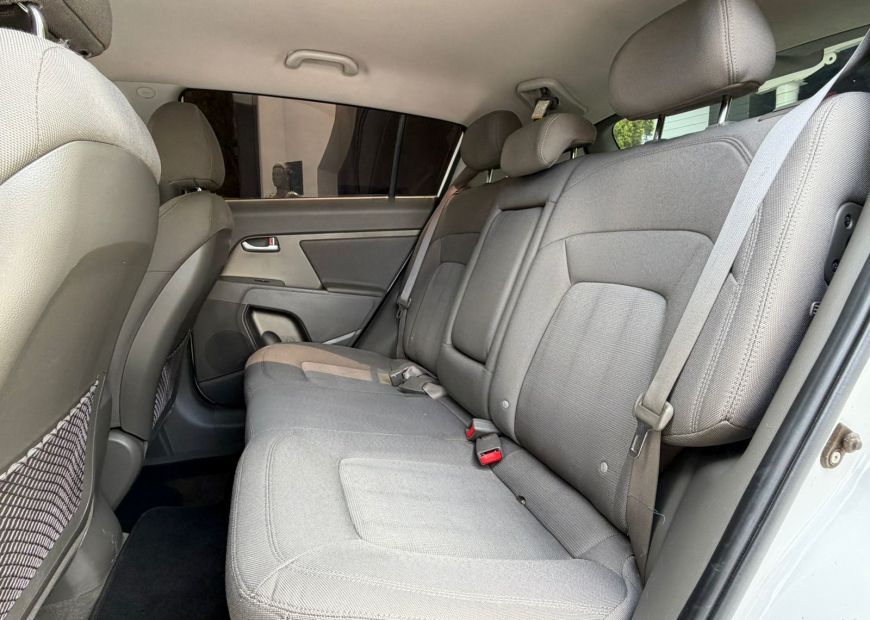 KIA SPORTAGE (2011)