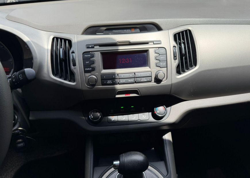 KIA SPORTAGE (2011)