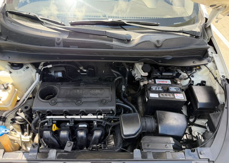 KIA SPORTAGE (2011)