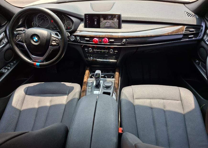 BMW X5 (2018)
