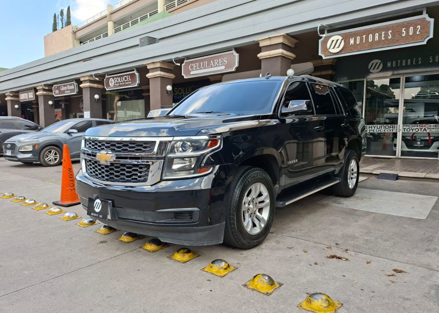 CHEVROLET TAHOE (2015)
