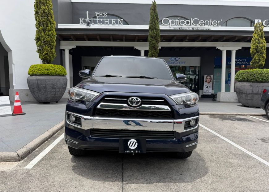 TOYOTA 4RUNNER (2016)