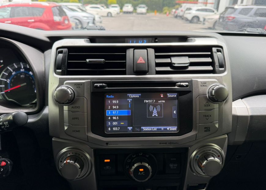 TOYOTA 4RUNNER (2016)