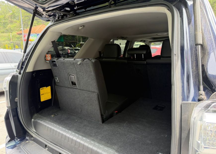 TOYOTA 4RUNNER (2016)