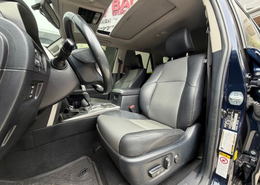 TOYOTA 4RUNNER (2016)
