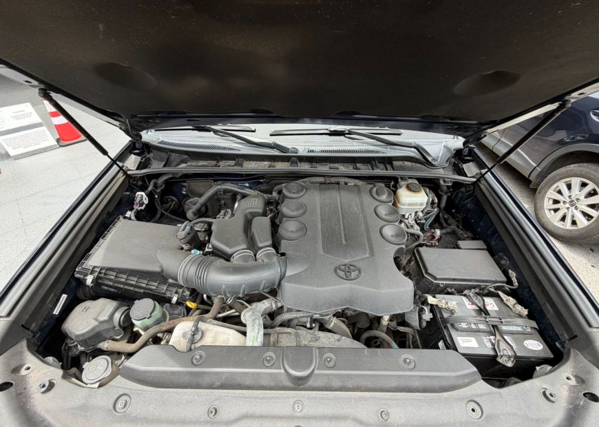 TOYOTA 4RUNNER (2016)
