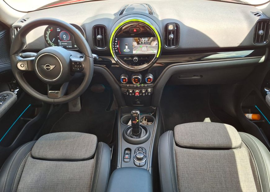 MINI COUNTRYMAN (2023)