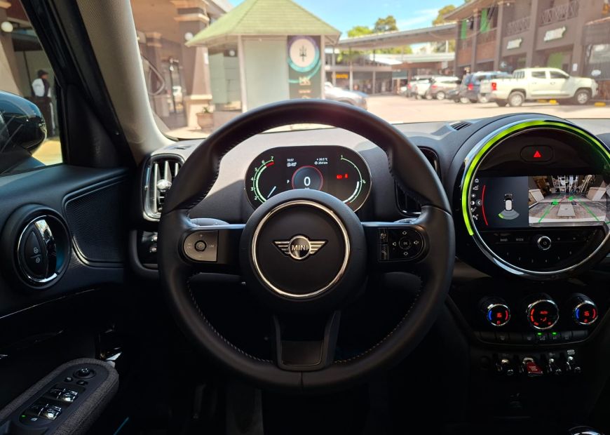 MINI COUNTRYMAN (2023)