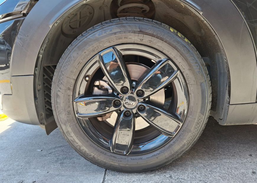 MINI COUNTRYMAN (2023)
