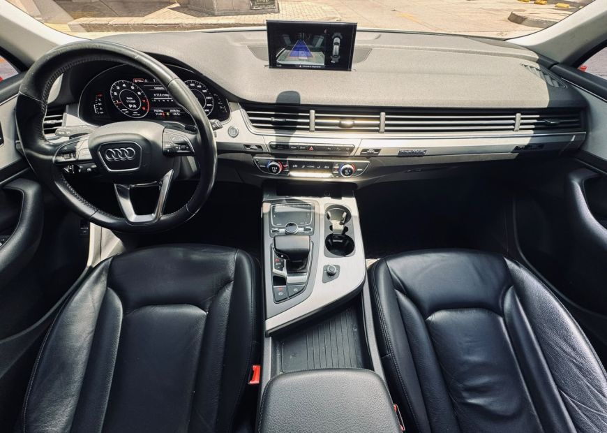 AUDI Q7 (2017)