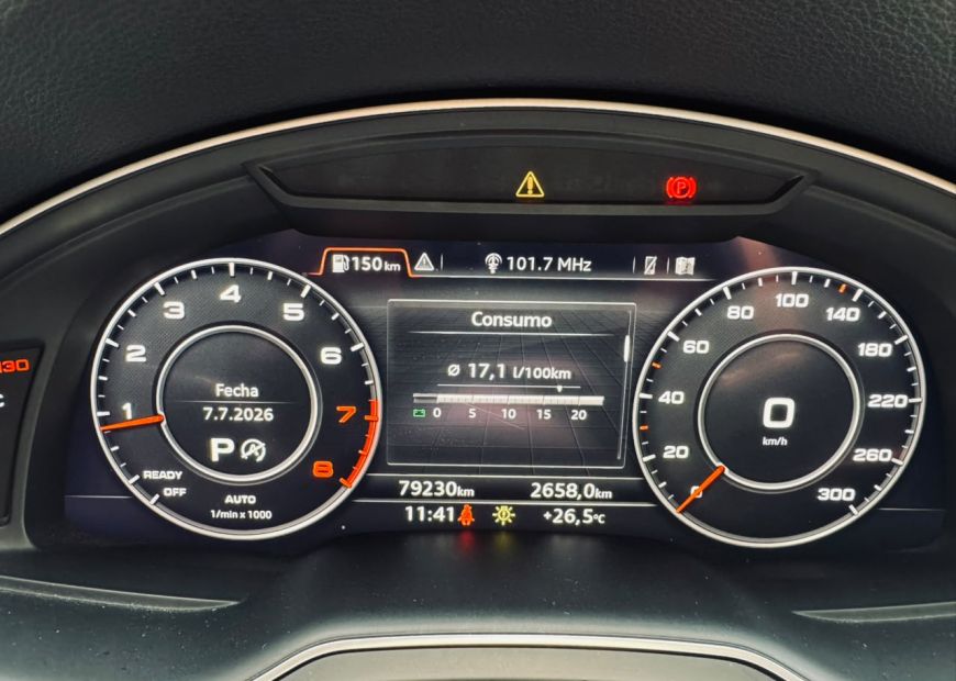 AUDI Q7 (2017)