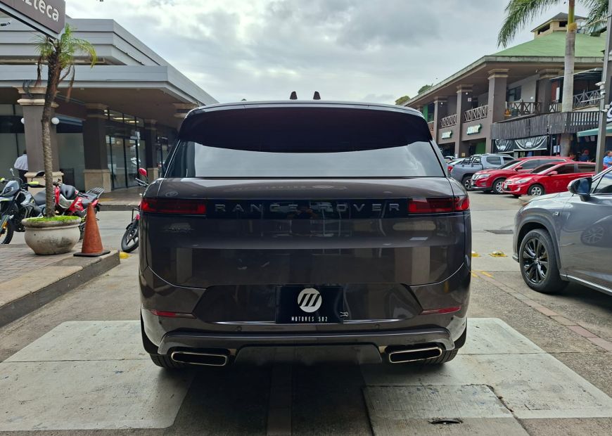 LAND ROVER RANGE ROVER (2025)