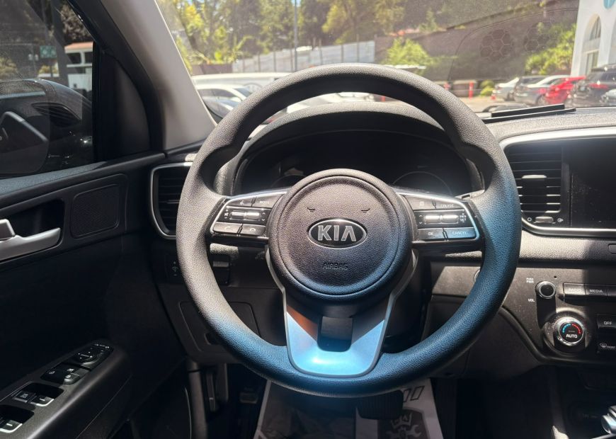 KIA SPORTAGE (2022)