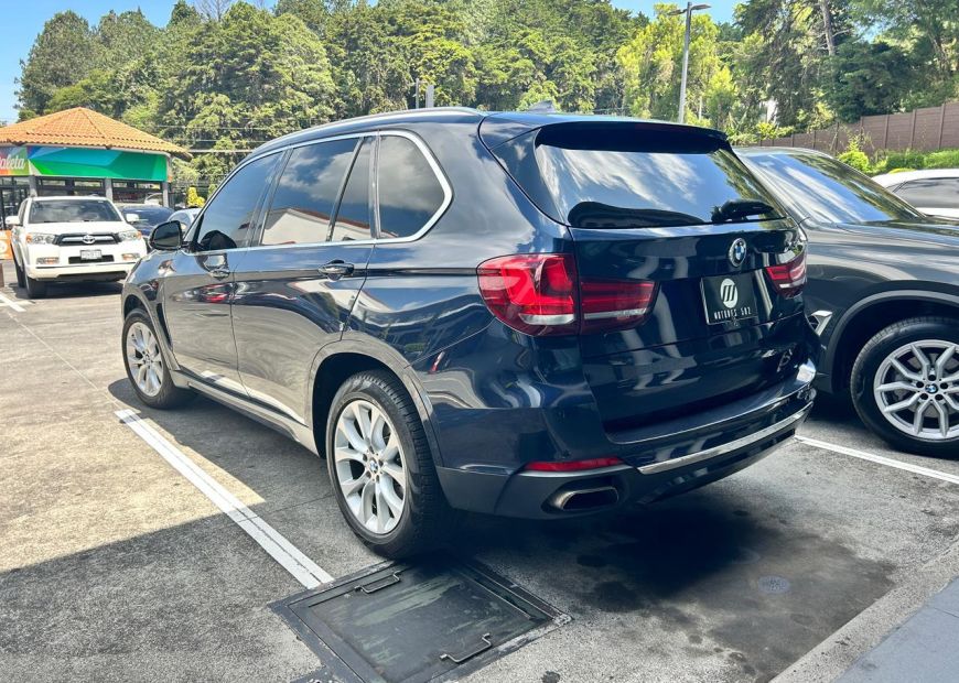 BMW X5 (2015)