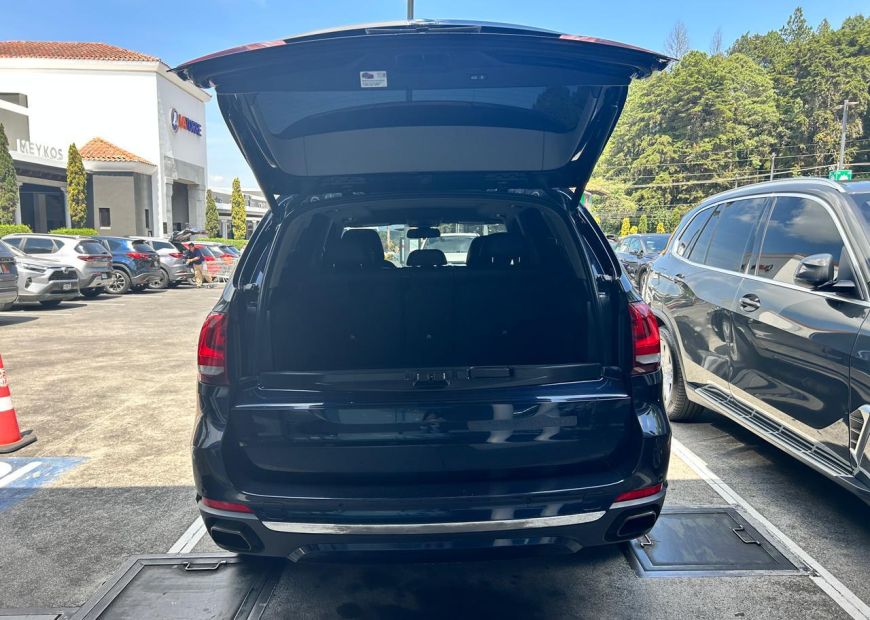 BMW X5 (2015)
