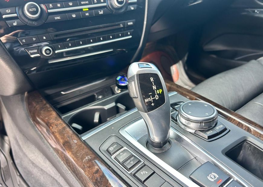 BMW X5 (2015)