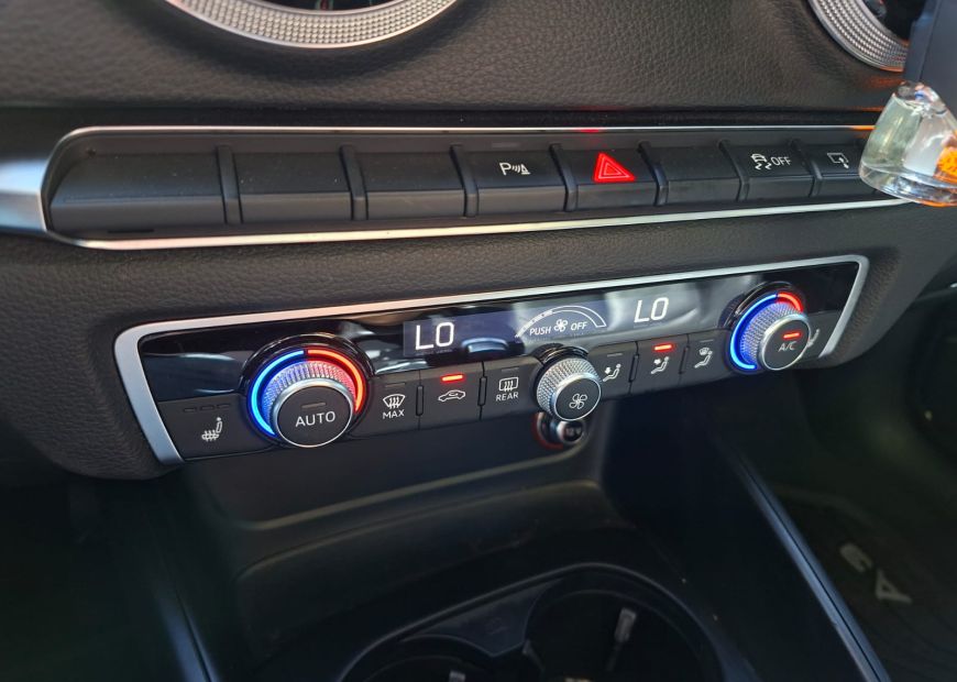 AUDI A3 (2015)