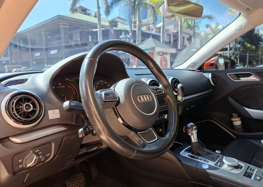 AUDI A3 (2015)