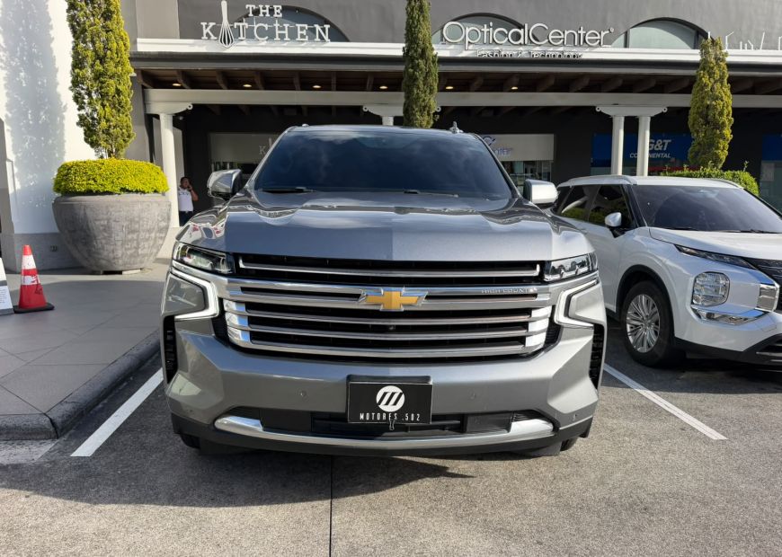 CHEVROLET TAHOE (2021)