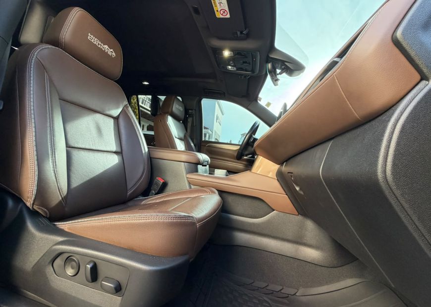 CHEVROLET TAHOE (2021)