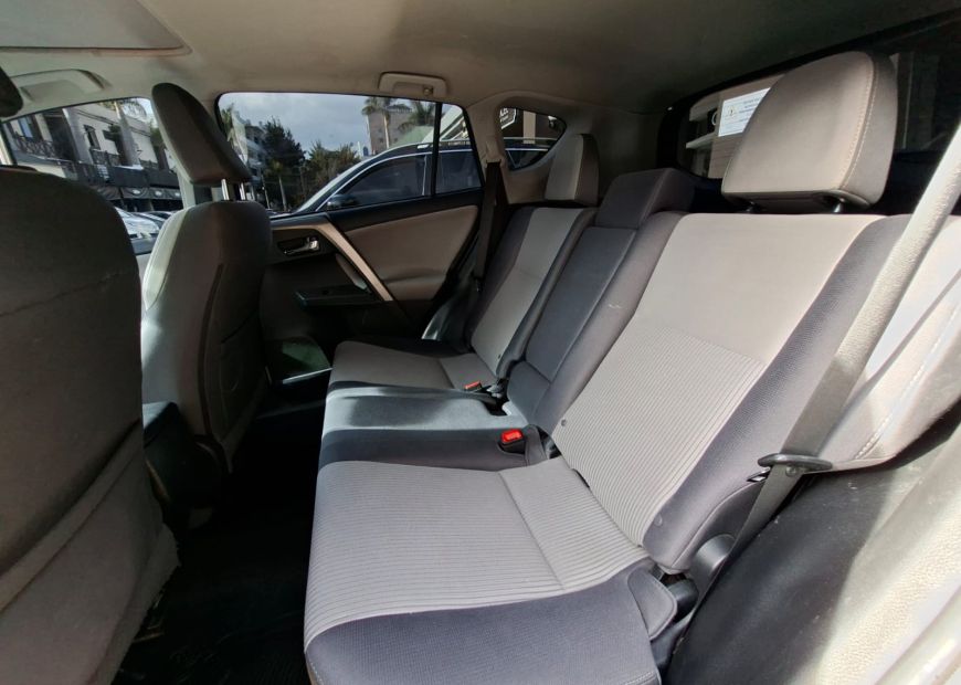 TOYOTA RAV4 (2014)