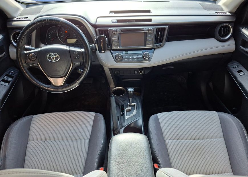 TOYOTA RAV4 (2014)