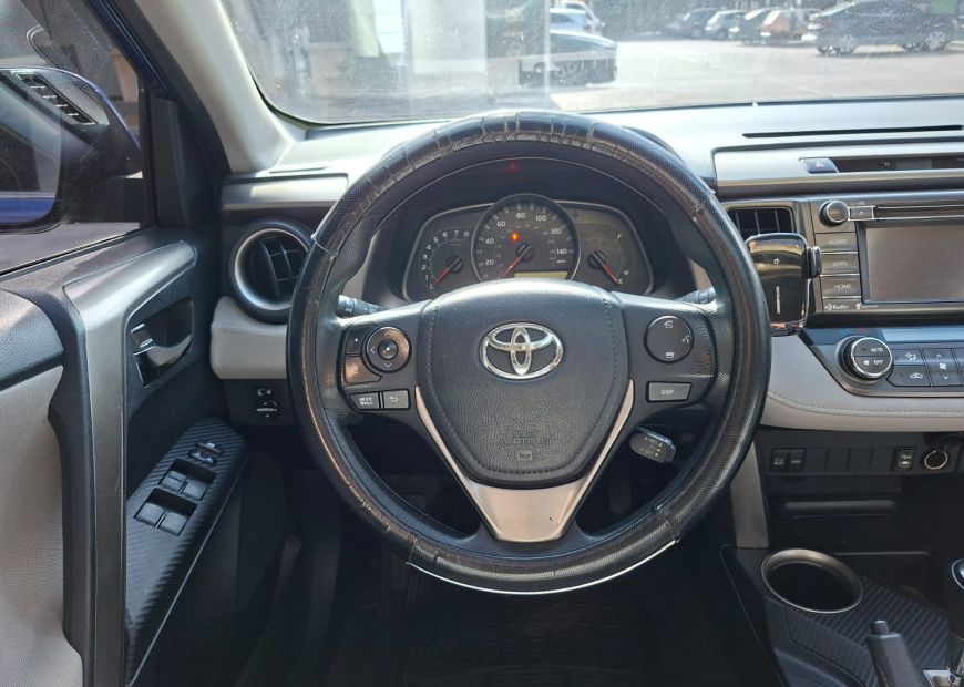 TOYOTA RAV4 (2014)