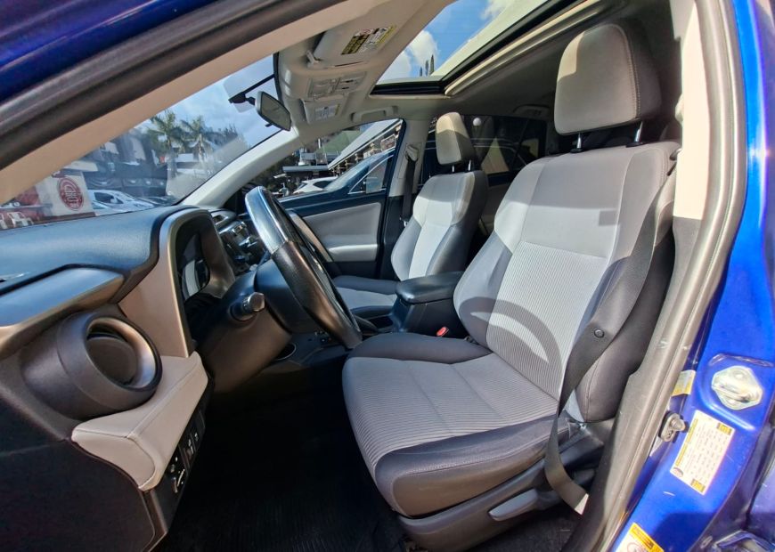 TOYOTA RAV4 (2014)