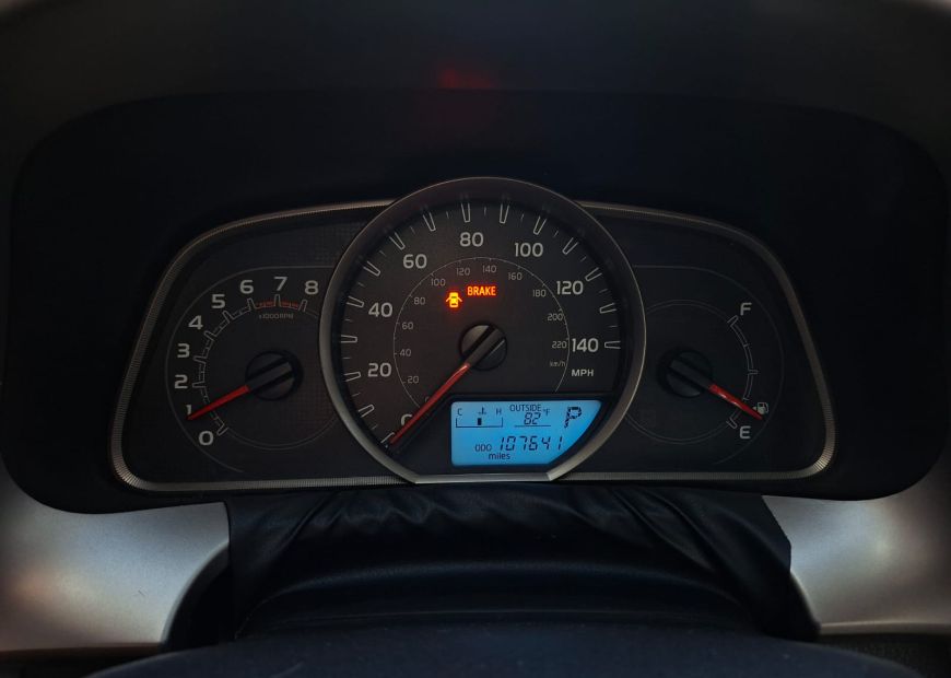 TOYOTA RAV4 (2014)