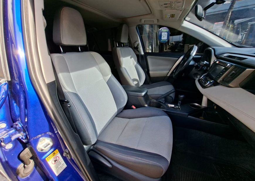 TOYOTA RAV4 (2014)