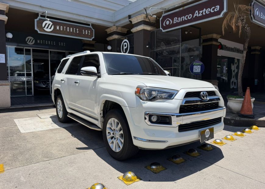TOYOTA 4RUNNER (2016)