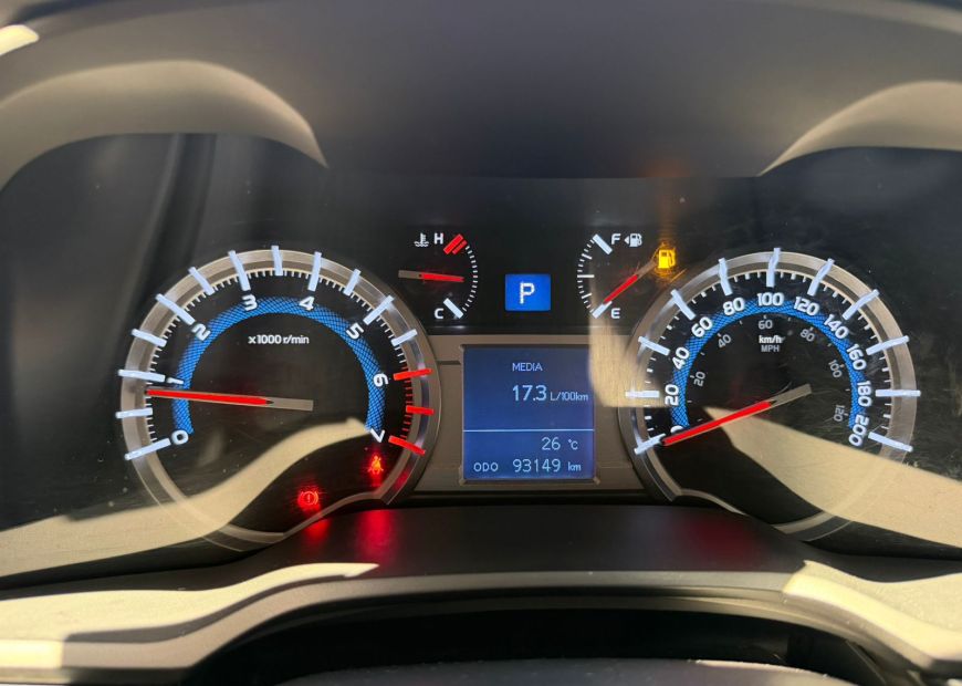 TOYOTA 4RUNNER (2016)