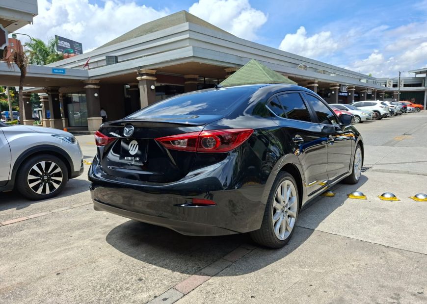 MAZDA 3 (2015)