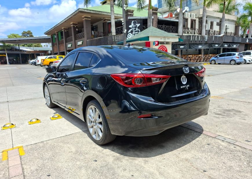 MAZDA 3 (2015)
