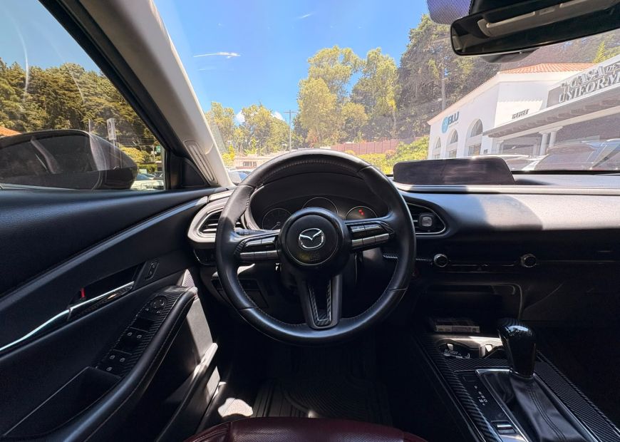 MAZDA CX-30 (2022)