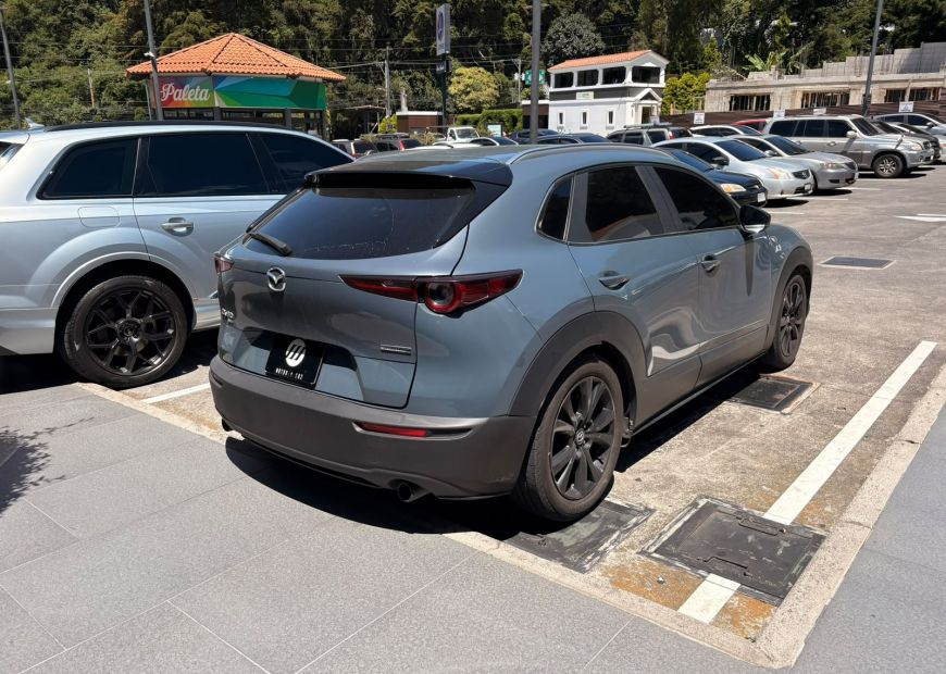 MAZDA CX-30 (2022)