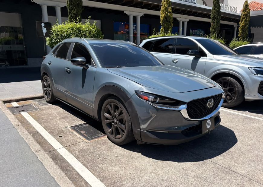 MAZDA CX-30 (2022)